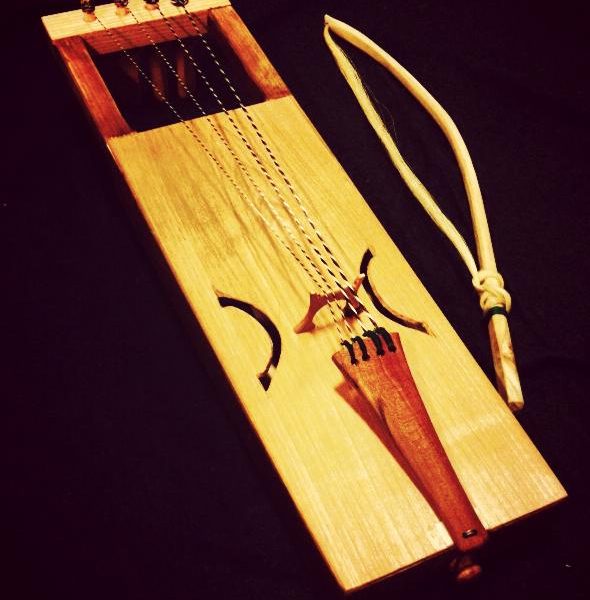 Tagelharpa (och andra stråkharpor) Talharpa and other bowed harps - Facebook Group