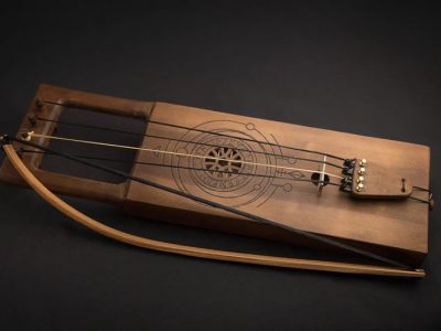 The Crossroads - Musical instruments workshop